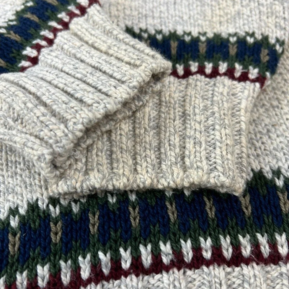 Vintage USA Made‎ Fieldmaster Sweater Blue Gray Winter Snowflkes Cotton Ski L